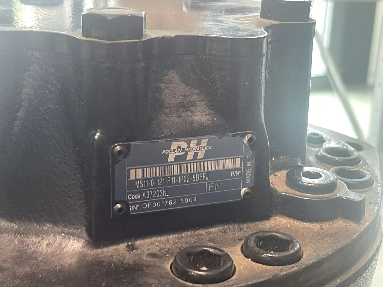 POCLAIN MS11-0-121-R11-1P22-5DEFJ - Motor hidráulico para Maquinaria de construcción: foto 4 POCLAIN MS11-0-121-R11-1P22-5DEFJ - Motor hidráulico para Maquinaria de construcción: foto 4