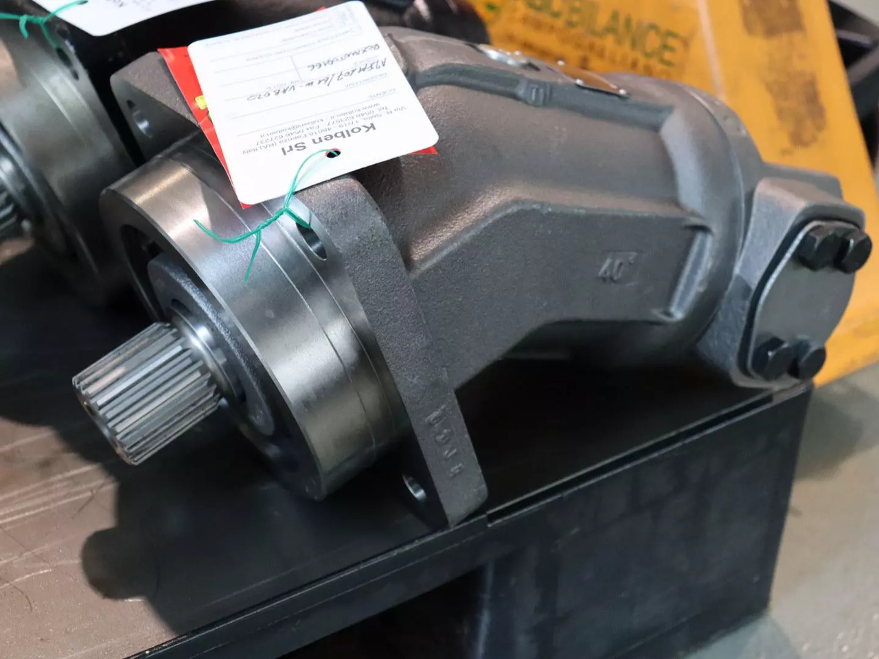 REXROTH A2FM107/61W-VAB020 - Motor hidráulico para Maquinaria de construcción: foto 2 REXROTH A2FM107/61W-VAB020 - Motor hidráulico para Maquinaria de construcción: foto 2