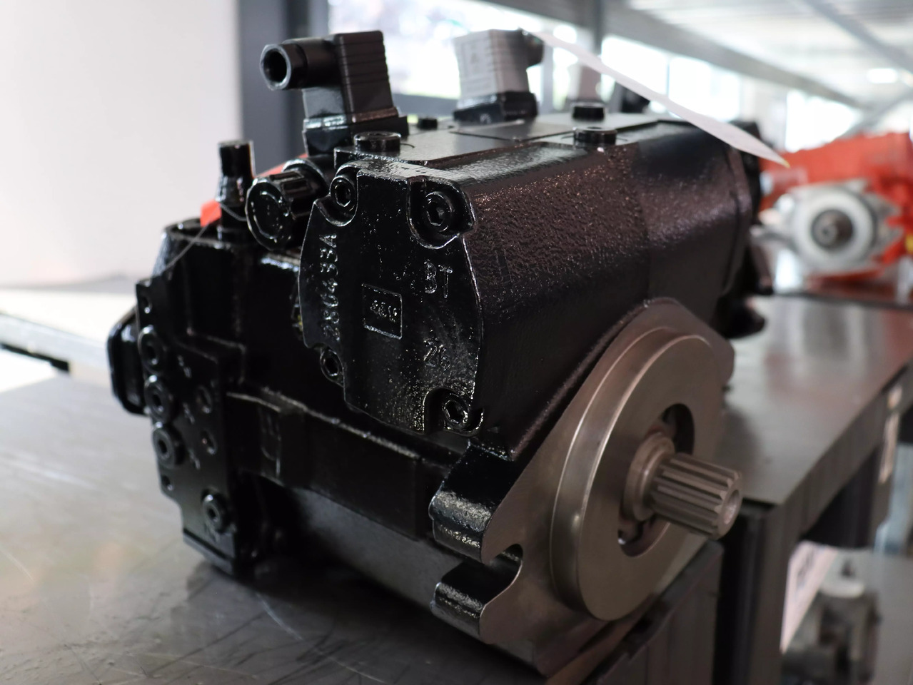 REXROTH A4VG56DA1D7/32R-NZC02F023SH-S - Bomba hidráulica para Equipo de manutención: foto 1 REXROTH A4VG56DA1D7/32R-NZC02F023SH-S - Bomba hidráulica para Equipo de manutención: foto 1