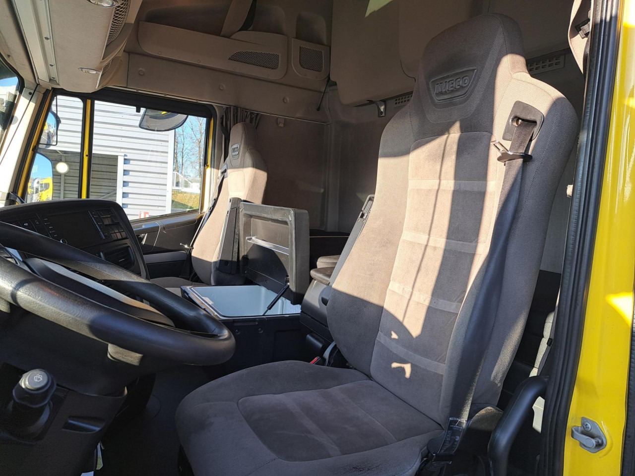 IVECO IVECO AS 400 STRALIS GNC - Cabeza tractora: foto 2 IVECO IVECO AS 400 STRALIS GNC - Cabeza tractora: foto 2