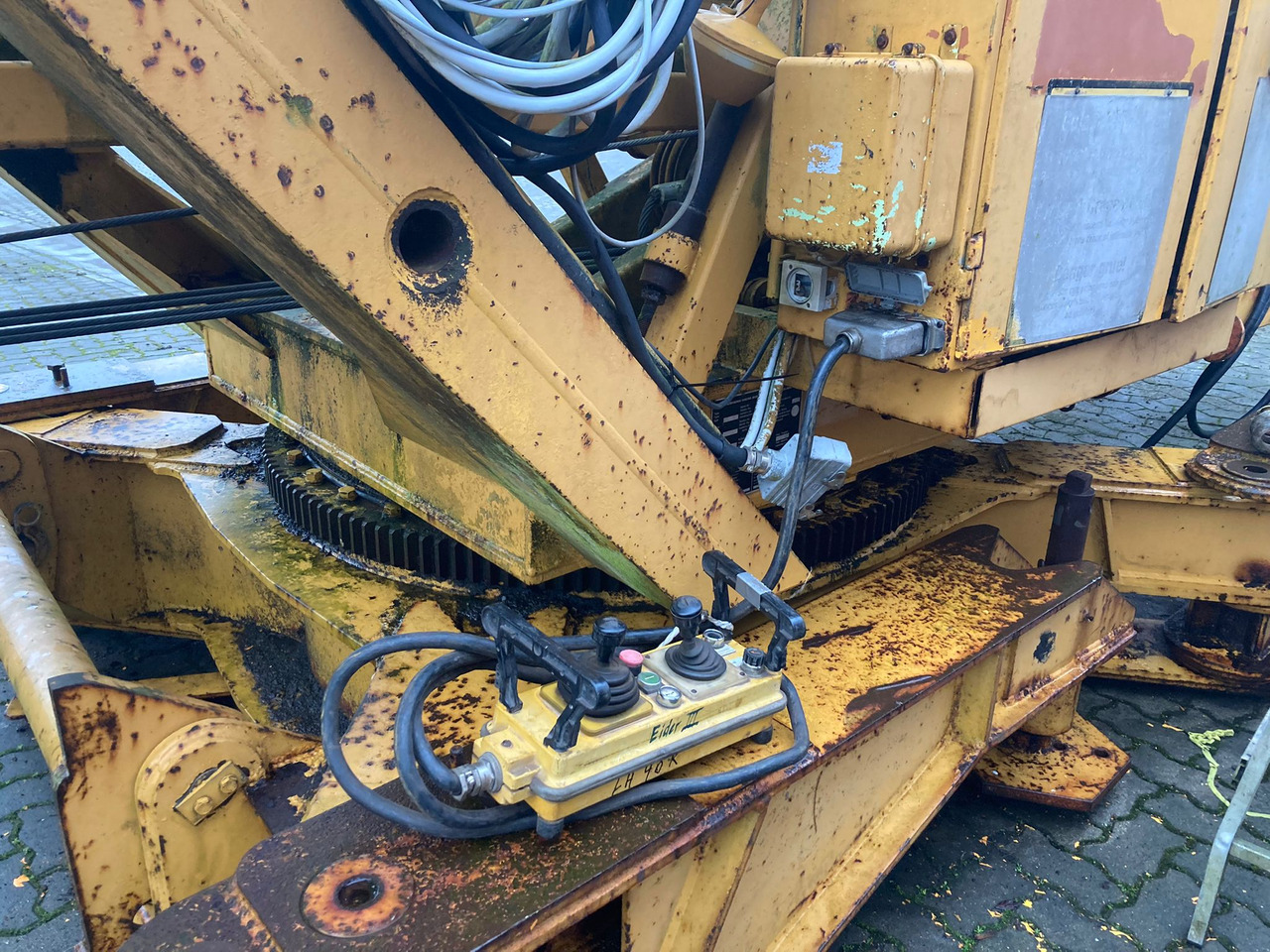 Grúa torre LIEBHERR 40 K: foto 10 Grúa torre LIEBHERR 40 K: foto 10