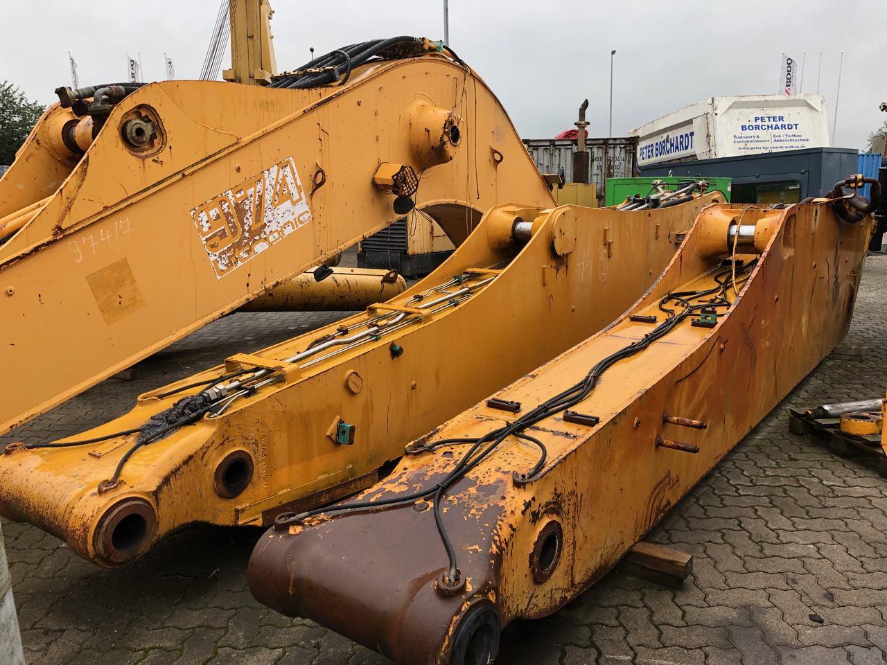 LIEBHERR Boom and sticks for 974 - Excavadora de cadenas: foto 1 LIEBHERR Boom and sticks for 974 - Excavadora de cadenas: foto 1