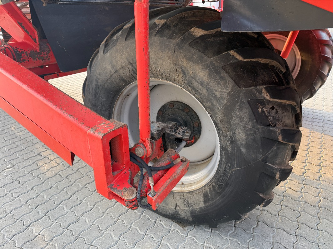 Grimme GZ 1700 DL 1 - Cosechadora: foto 4 Grimme GZ 1700 DL 1 - Cosechadora: foto 4
