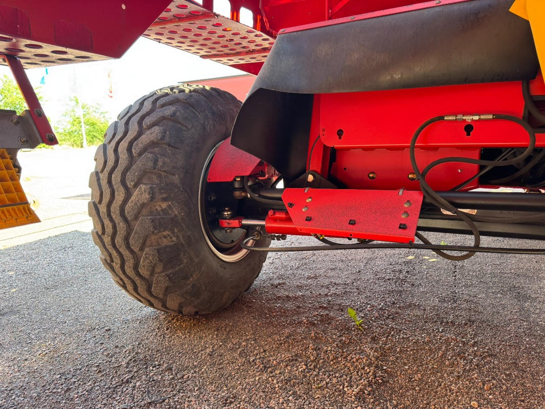 Grimme SE 140-UB - Cosechadora: foto 3 Grimme SE 140-UB - Cosechadora: foto 3