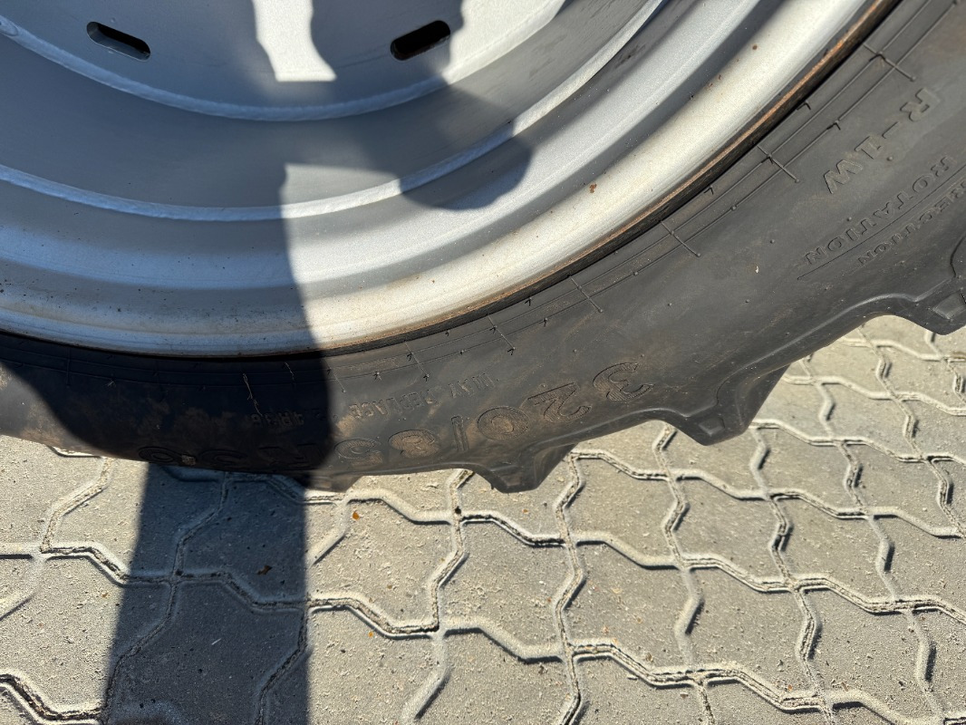 Grimme SE-150-60-NB - Arrancadora de patatas: foto 3 Grimme SE-150-60-NB - Arrancadora de patatas: foto 3