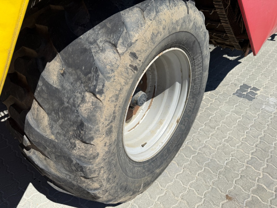 Grimme SE 170-60-UB - Cosechadora: foto 3 Grimme SE 170-60-UB - Cosechadora: foto 3