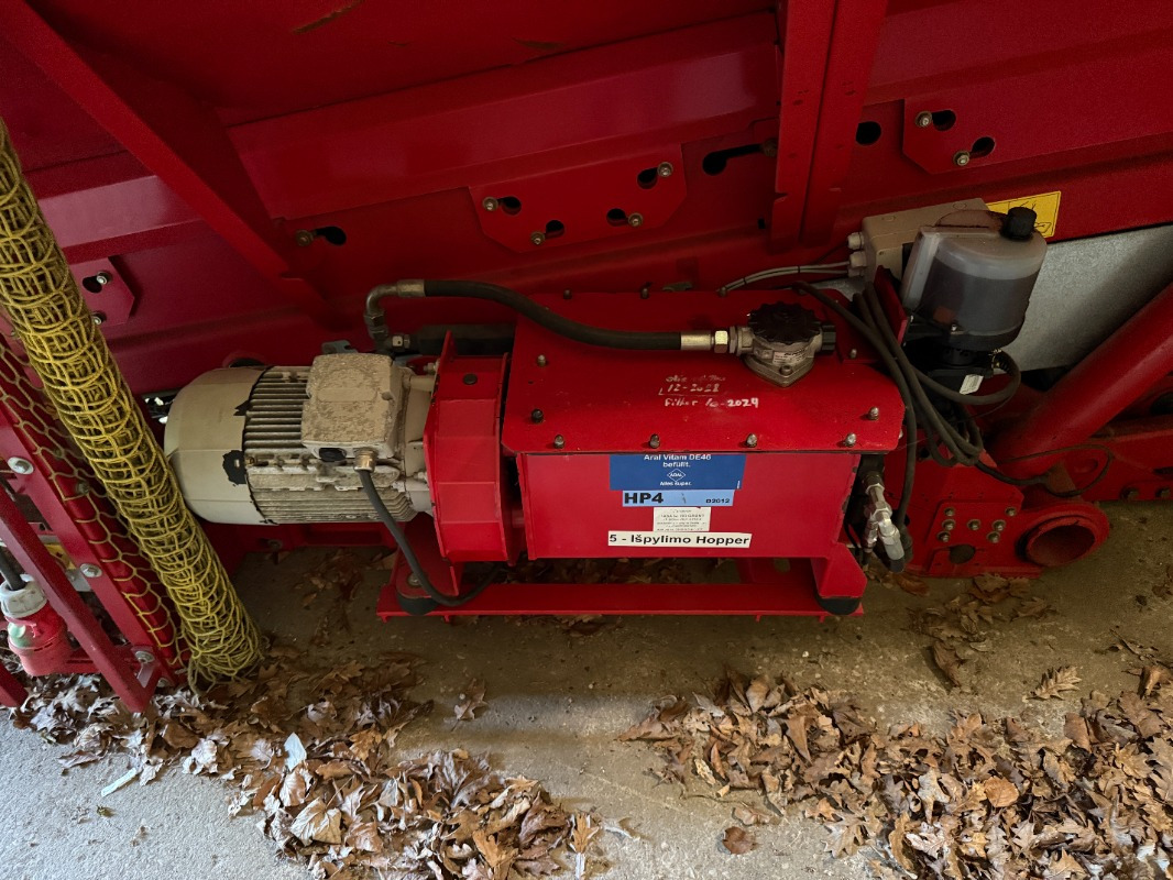 Grimme TH-624 - Almacenamiento: foto 3 Grimme TH-624 - Almacenamiento: foto 3