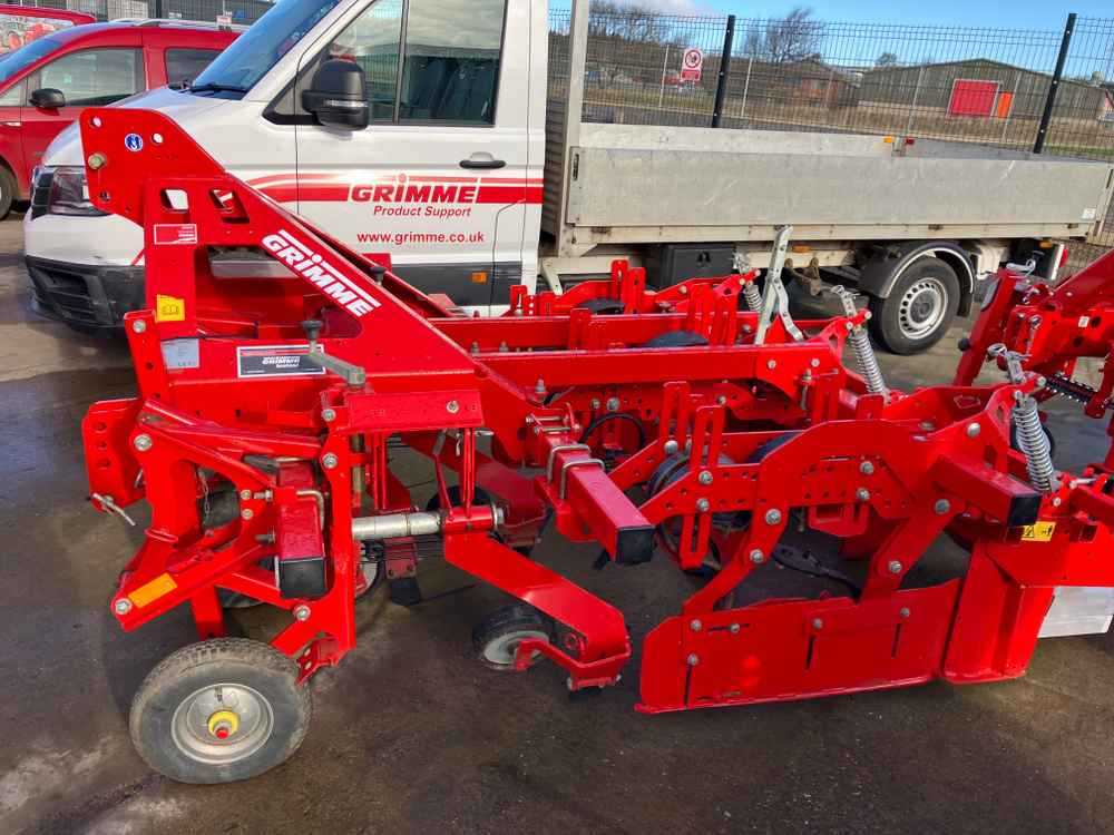 Grimme Grimme GH2, Weeder, Row Re-Former - Cosechadora: foto 2 Grimme Grimme GH2, Weeder, Row Re-Former - Cosechadora: foto 2