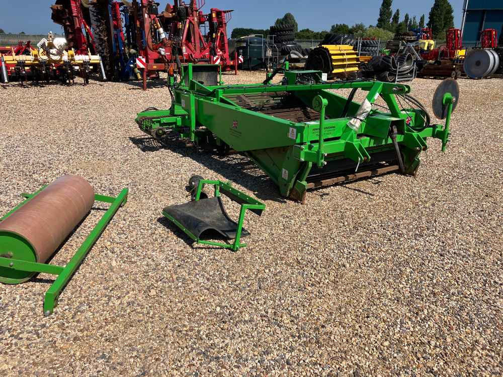 Jones Onion Windrower - Vendimiadora: foto 1 Jones Onion Windrower - Vendimiadora: foto 1