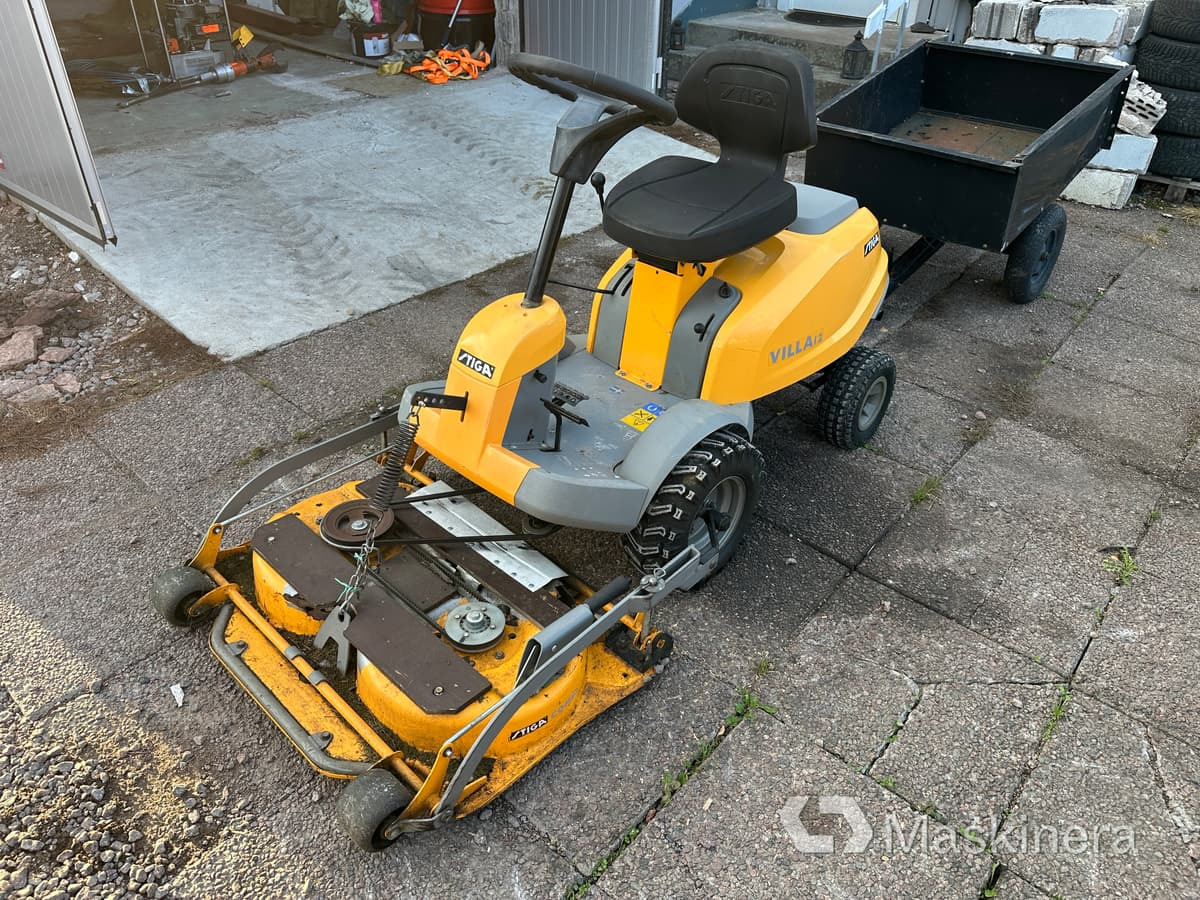 Åkgräsklippare Stiga Villa 12 med tillbehör - Cortacésped: foto 4 Åkgräsklippare Stiga Villa 12 med tillbehör - Cortacésped: foto 4
