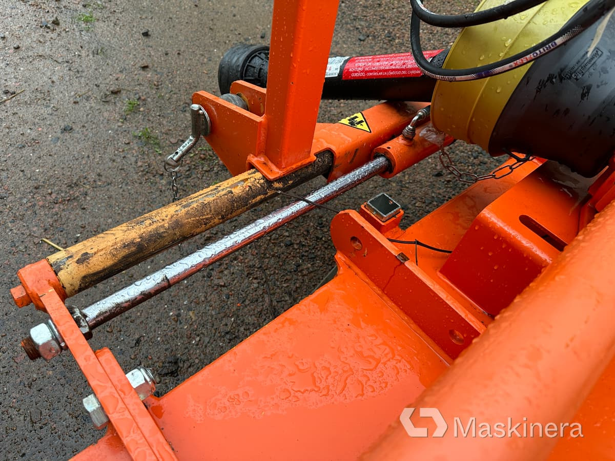 Desbrozadora de martillos Betesputs Agrimaster KL 270 SW: foto 19 Desbrozadora de martillos Betesputs Agrimaster KL 270 SW: foto 19