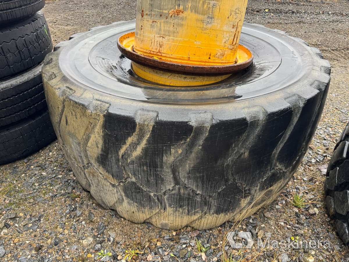 Däck Bridgestone 26.5R25 - Rueda completa para Maquinaria de construcción: foto 3 Däck Bridgestone 26.5R25 - Rueda completa para Maquinaria de construcción: foto 3