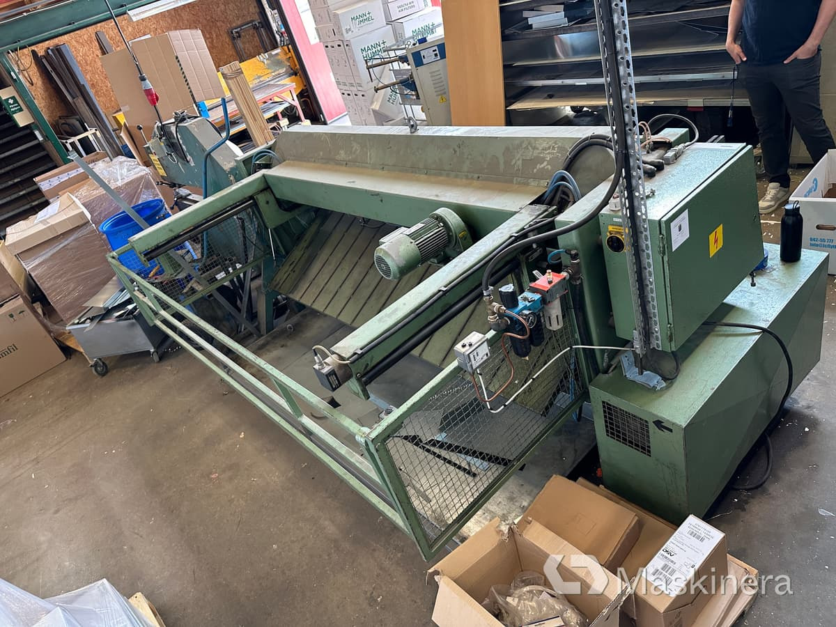 Gradsax Göteneds L-325F - Máquina para metal: foto 4 Gradsax Göteneds L-325F - Máquina para metal: foto 4