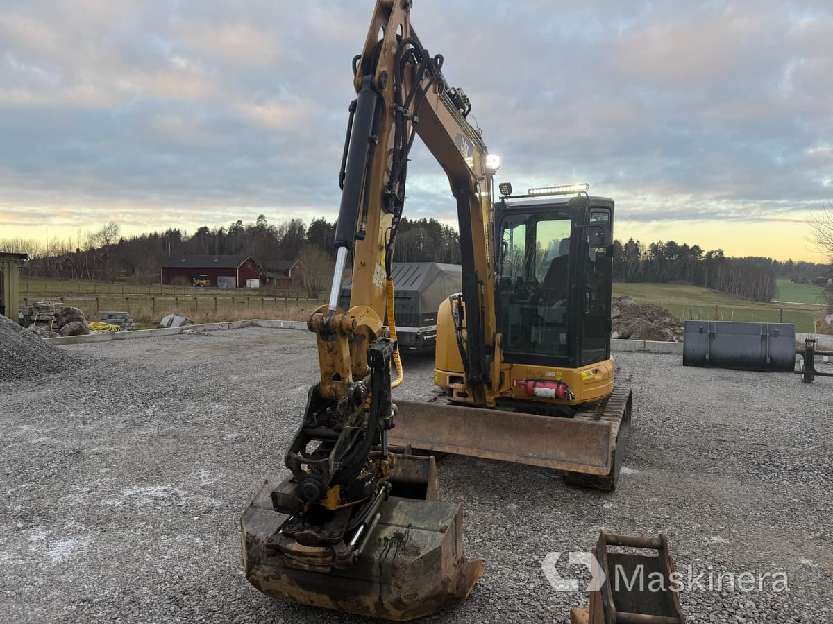 Grävmaskin CAT 305E2 CR med tillbehör - Excavadora de cadenas: foto 2 Grävmaskin CAT 305E2 CR med tillbehör - Excavadora de cadenas: foto 2