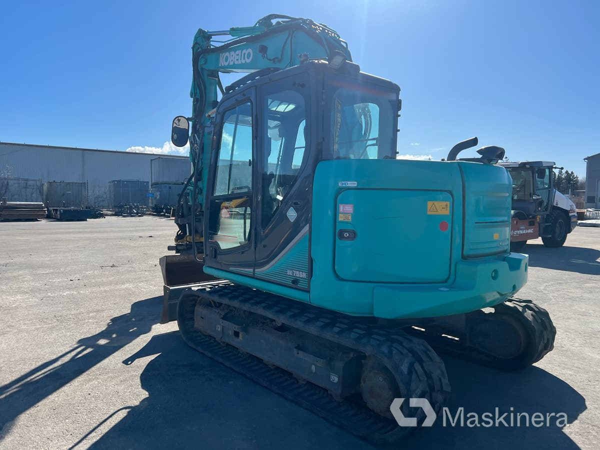 Excavadora de cadenas Grävmaskin Kobelco SK75SR-3E: foto 7