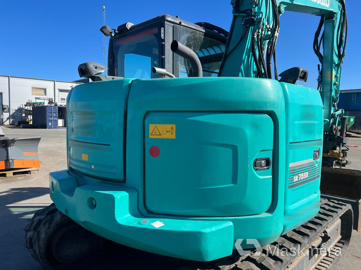 Excavadora de cadenas Grävmaskin Kobelco SK75SR-3E: foto 14