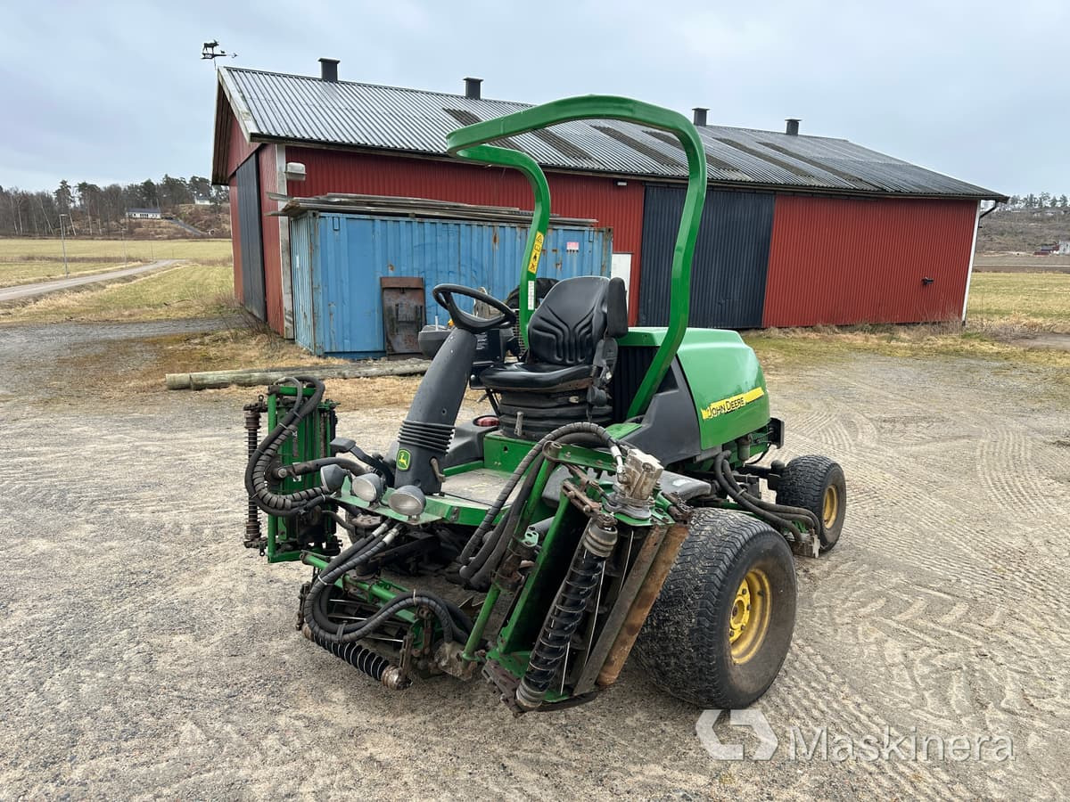 John Deere 7700 PC FM PrecisionCut Fairwayklippare - Cortacésped: foto 1 John Deere 7700 PC FM PrecisionCut Fairwayklippare - Cortacésped: foto 1