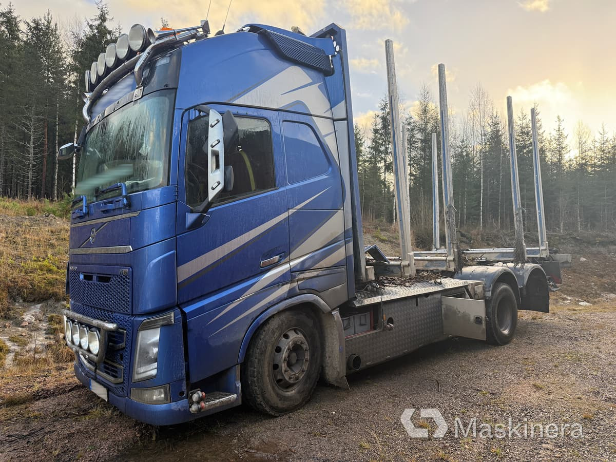 Camión forestal Lastbil Volvo FH16 chassi (Rep.objekt): foto 1