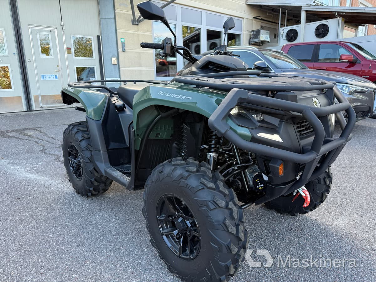 ATV Can-Am Outlander Pro HD7 med ABS - Maquinaria forestal: foto 4 ATV Can-Am Outlander Pro HD7 med ABS - Maquinaria forestal: foto 4