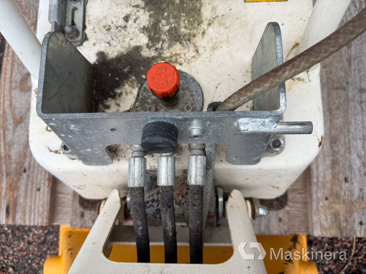 Leasing de  Markvibrator Swepac FB 145 Markvibrator Swepac FB 145: foto 10