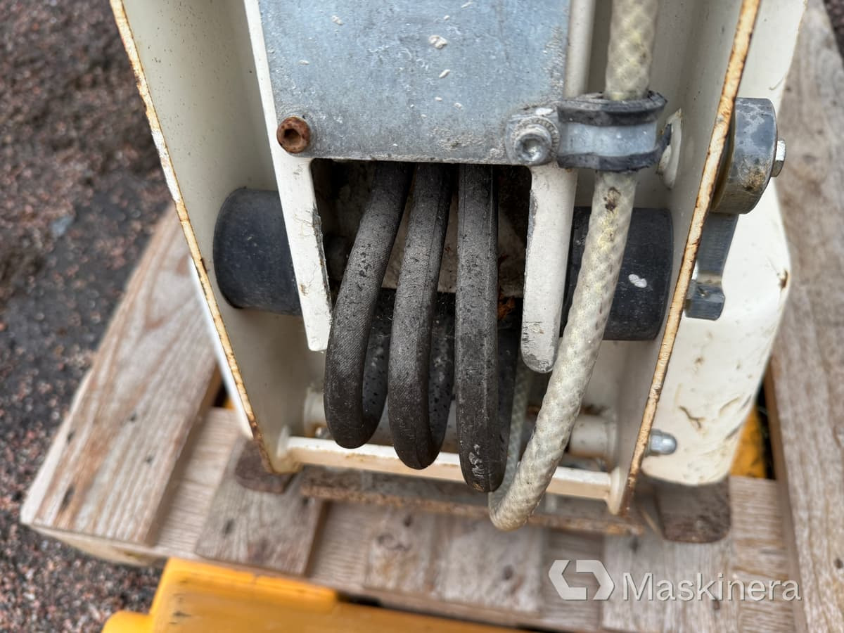 Leasing de  Markvibrator Swepac FB 145 Markvibrator Swepac FB 145: foto 9