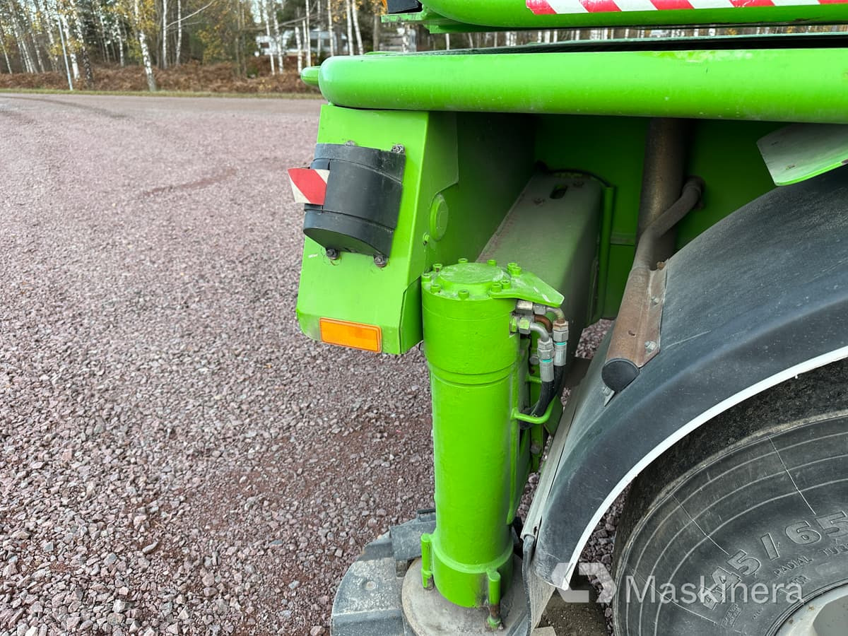 Manipulador telescópico Merlo Roto 60.24 MCSS Teleskoplastare Merlo Roto 60.24: foto 38 Manipulador telescópico Merlo Roto 60.24 MCSS Teleskoplastare Merlo Roto 60.24: foto 38