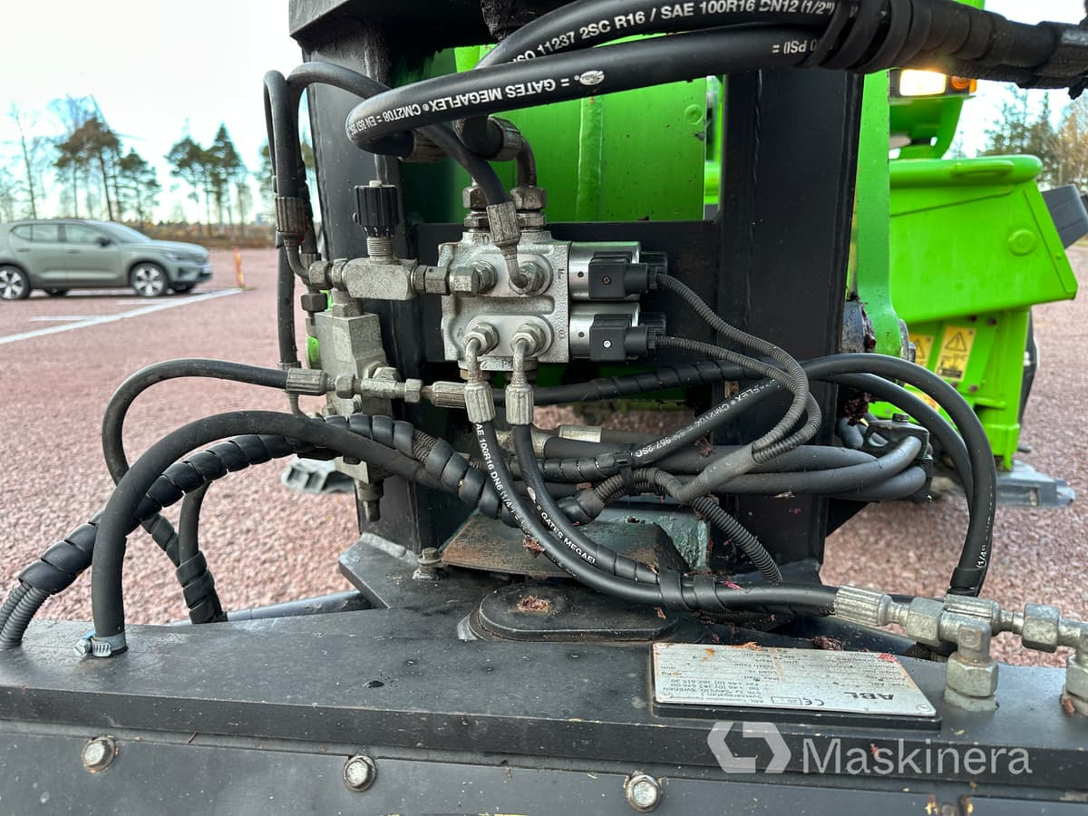 Manipulador telescópico Merlo Roto 60.24 MCSS Teleskoplastare Merlo Roto 60.24: foto 12 Manipulador telescópico Merlo Roto 60.24 MCSS Teleskoplastare Merlo Roto 60.24: foto 12