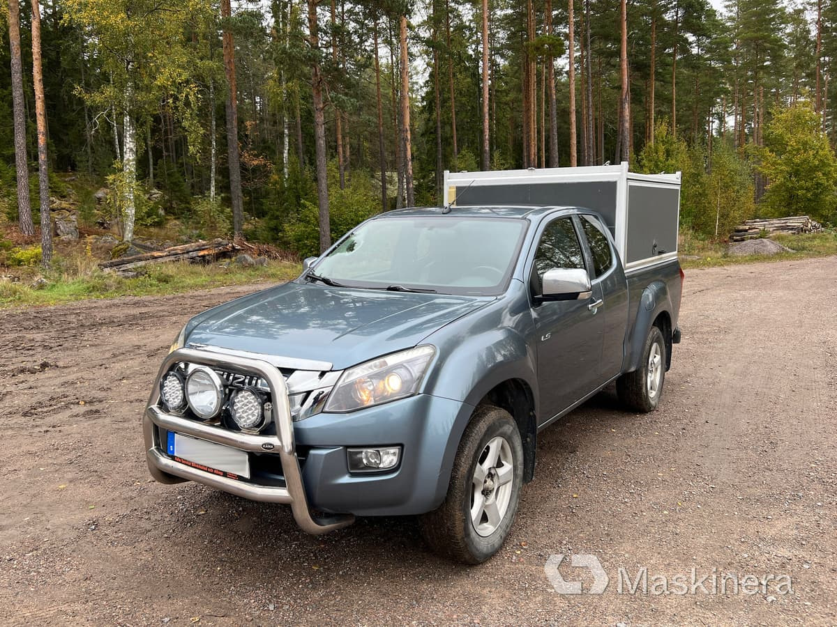 Pickup Isuzu D-Max Space Cab 2.5 TD - Furgón: foto 1 Pickup Isuzu D-Max Space Cab 2.5 TD - Furgón: foto 1