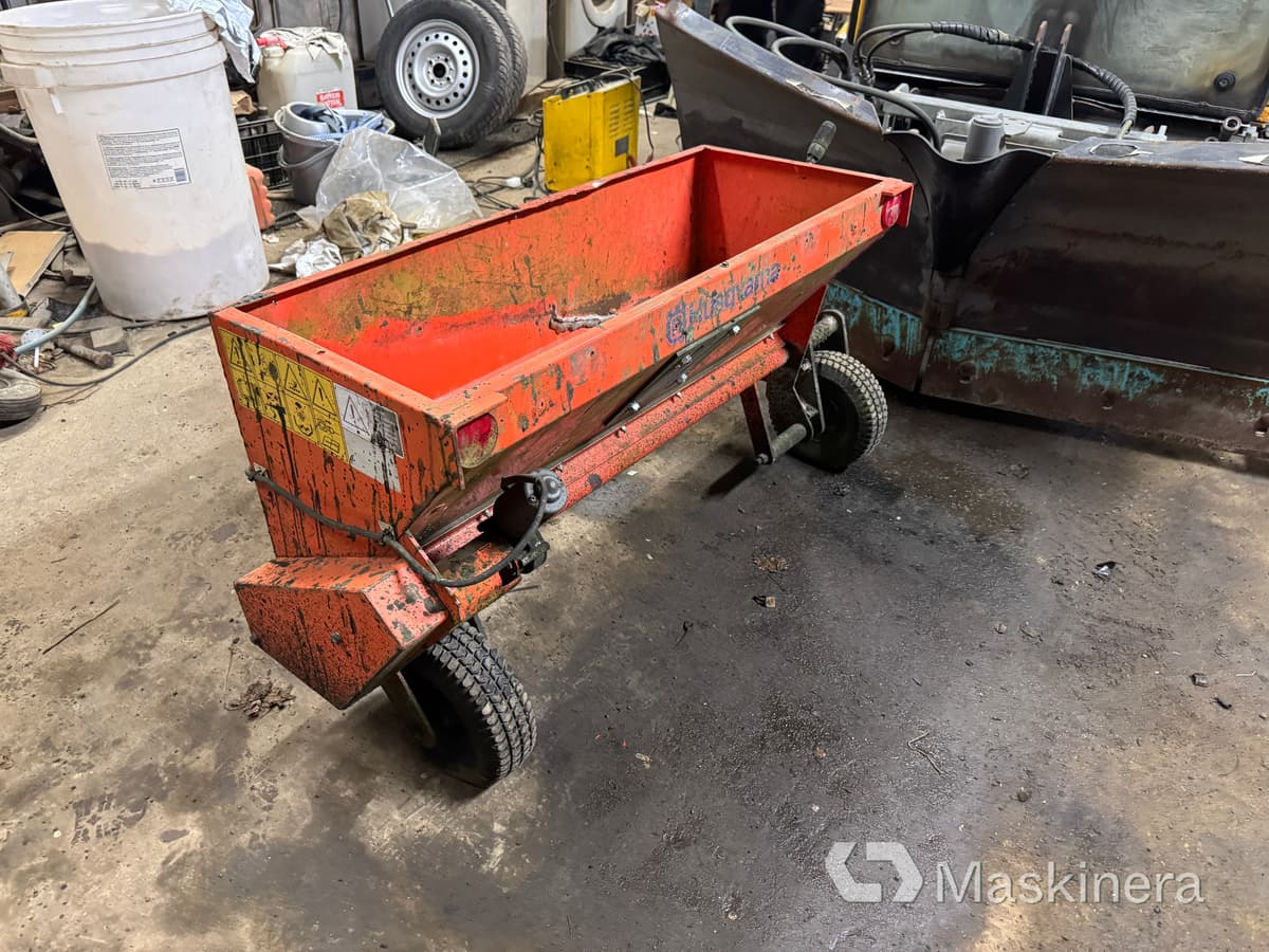 Sandspridare Husqvarna Kova S1001 - Esparcidor de sal: foto 3 Sandspridare Husqvarna Kova S1001 - Esparcidor de sal: foto 3