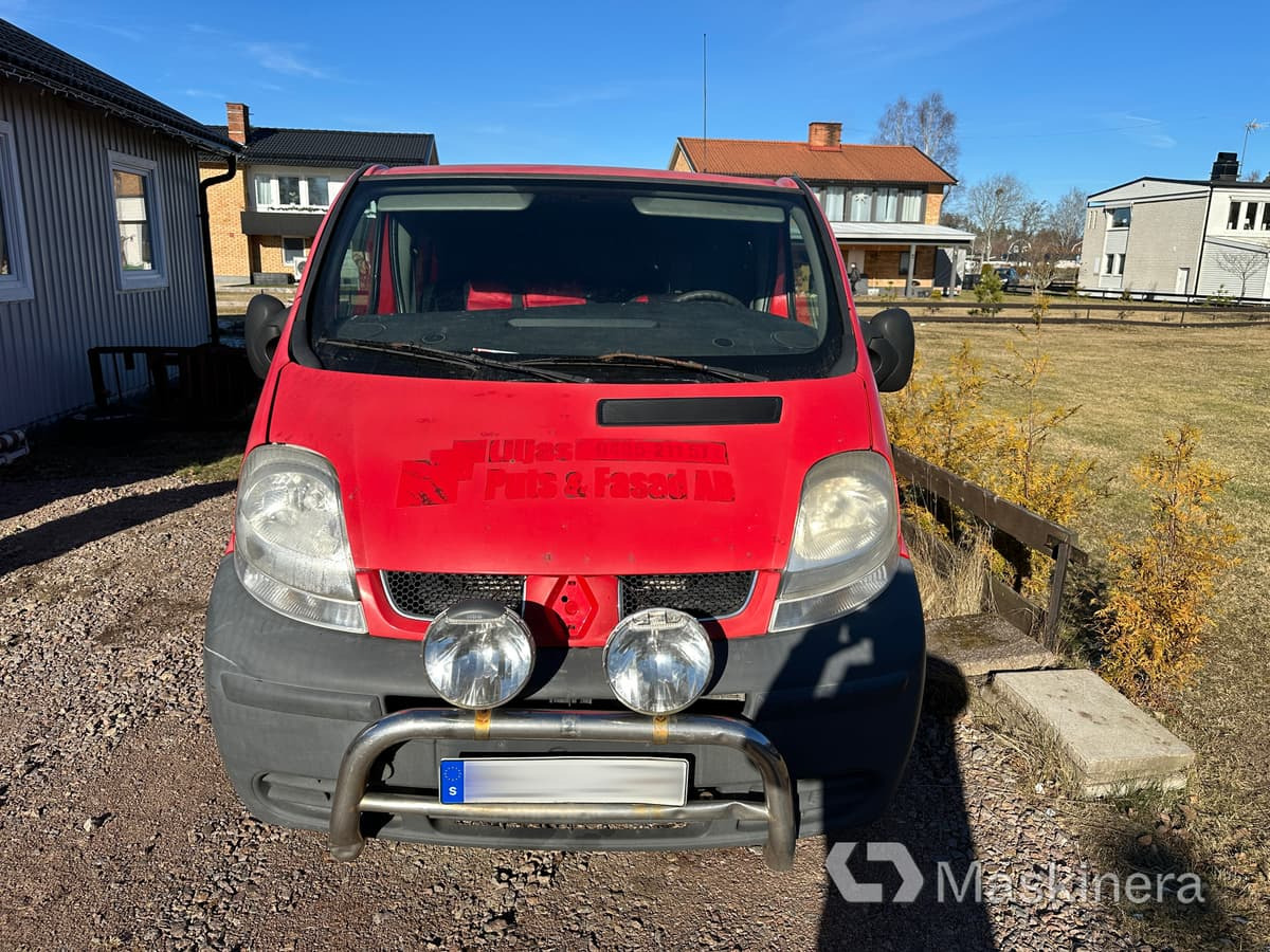 Skåpbil Renault Trafic 1.9 dCi - Furgón: foto 2 Skåpbil Renault Trafic 1.9 dCi - Furgón: foto 2