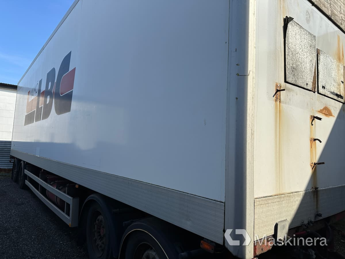 Skåpsläp Närko D4HB13N62 - Remolque caja cerrada: foto 3 Skåpsläp Närko D4HB13N62 - Remolque caja cerrada: foto 3