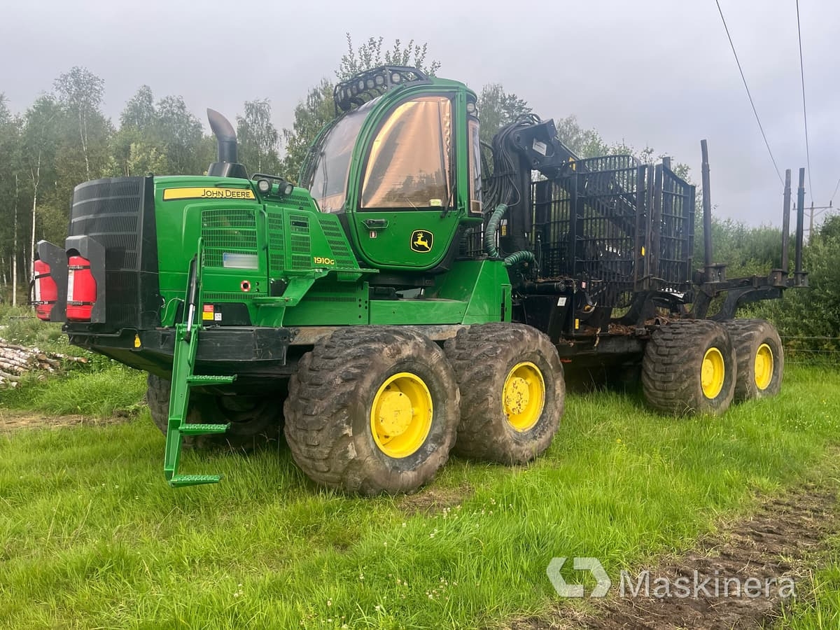 Skotare John Deere 1910G - Autocargador: foto 1 Skotare John Deere 1910G - Autocargador: foto 1
