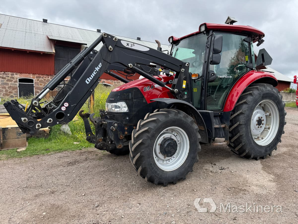 Traktor Case Farmall 85A med lastare - Tractor: foto 1 Traktor Case Farmall 85A med lastare - Tractor: foto 1