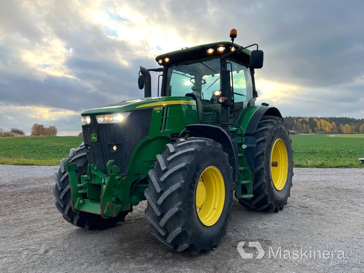 Traktor John Deere 7280R med dubbelmontage & GPS - Tractor: foto 1 Traktor John Deere 7280R med dubbelmontage & GPS - Tractor: foto 1