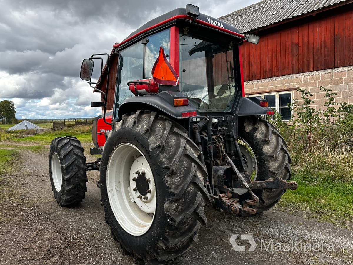 Traktor Valmet 700 - Tractor: foto 3 Traktor Valmet 700 - Tractor: foto 3
