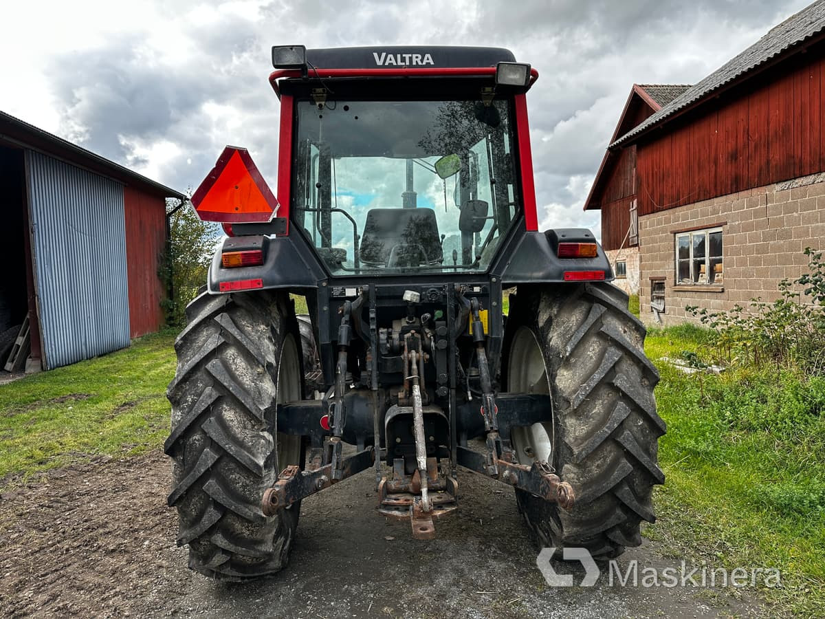 Traktor Valmet 700 - Tractor: foto 4 Traktor Valmet 700 - Tractor: foto 4