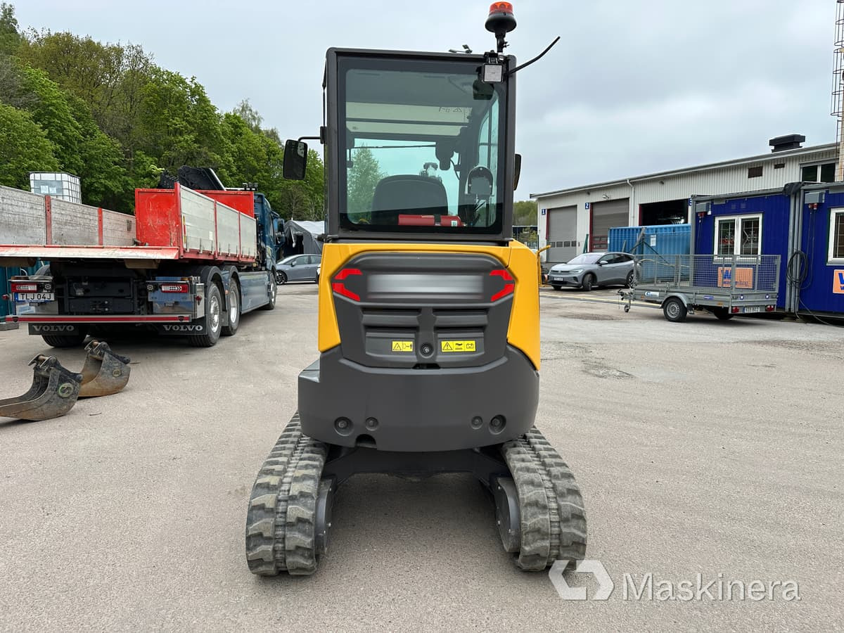 Volvo JECR25D Electric Grävmaskin Volvo ECR25 Electric - Excavadora de cadenas: foto 4 Volvo JECR25D Electric Grävmaskin Volvo ECR25 Electric - Excavadora de cadenas: foto 4