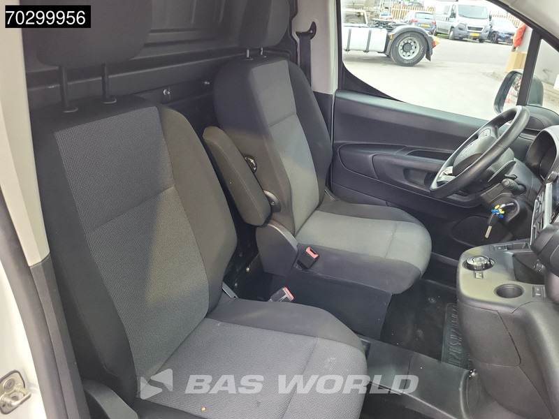 Furgoneta pequeña Citroën Berlingo 130pk Automaat L1H1 Navi Airco Cruise Parkeersensoren v+a Werkplaatsinrichting Euro6 L1 Airco Cruise control: foto 13 Furgoneta pequeña Citroën Berlingo 130pk Automaat L1H1 Navi Airco Cruise Parkeersensoren v+a Werkplaatsinrichting Euro6 L1 Airco Cruise control: foto 13