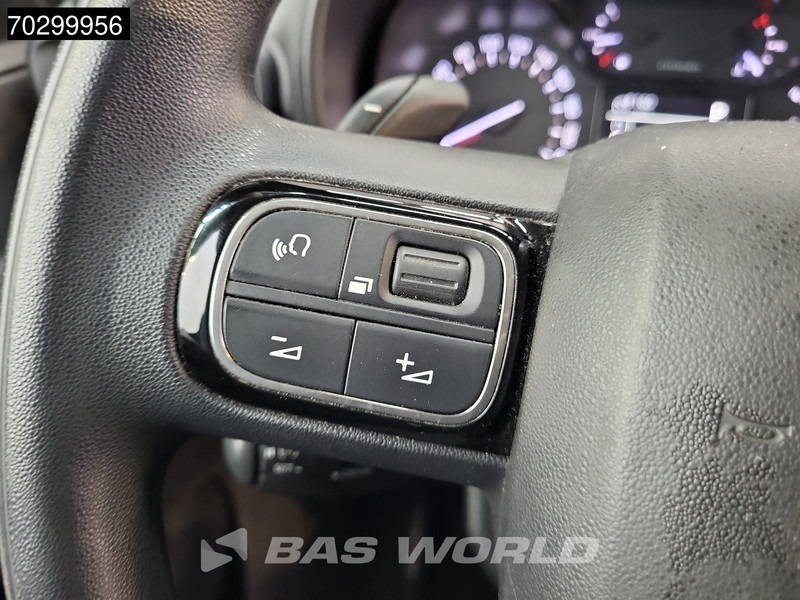 Furgoneta pequeña Citroën Berlingo 130pk Automaat L1H1 Navi Airco Cruise Parkeersensoren v+a Werkplaatsinrichting Euro6 L1 Airco Cruise control: foto 18 Furgoneta pequeña Citroën Berlingo 130pk Automaat L1H1 Navi Airco Cruise Parkeersensoren v+a Werkplaatsinrichting Euro6 L1 Airco Cruise control: foto 18