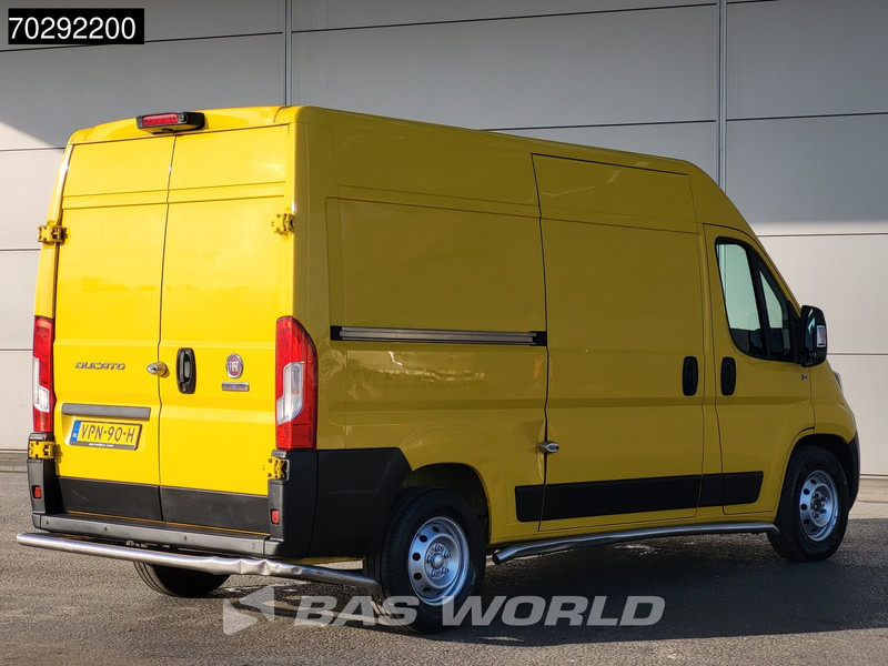 Fiat Ducato 140pk Automaat L2H2 Airco Camera Parkeersensoren Uconnect-display APK 04-2026 Euro6 L2 Camper basis 11m3 Airco - Furgón: foto 5 Fiat Ducato 140pk Automaat L2H2 Airco Camera Parkeersensoren Uconnect-display APK 04-2026 Euro6 L2 Camper basis 11m3 Airco - Furgón: foto 5