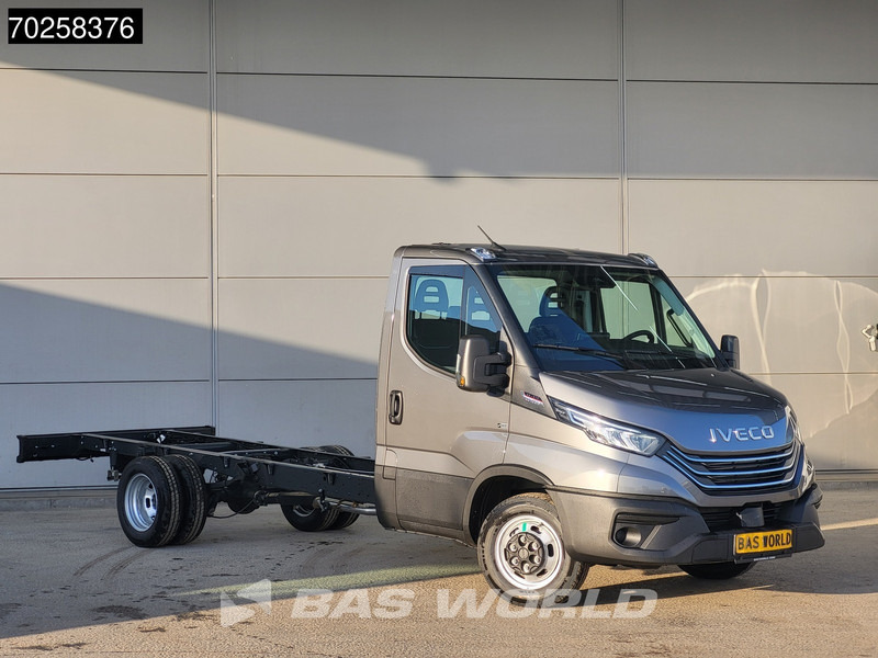 Iveco Daily 35C21 Automaat 410WB Chassis Cabine LED Navi ACC Fahrgestell Airco - Furgoneta: foto 3 Iveco Daily 35C21 Automaat 410WB Chassis Cabine LED Navi ACC Fahrgestell Airco - Furgoneta: foto 3