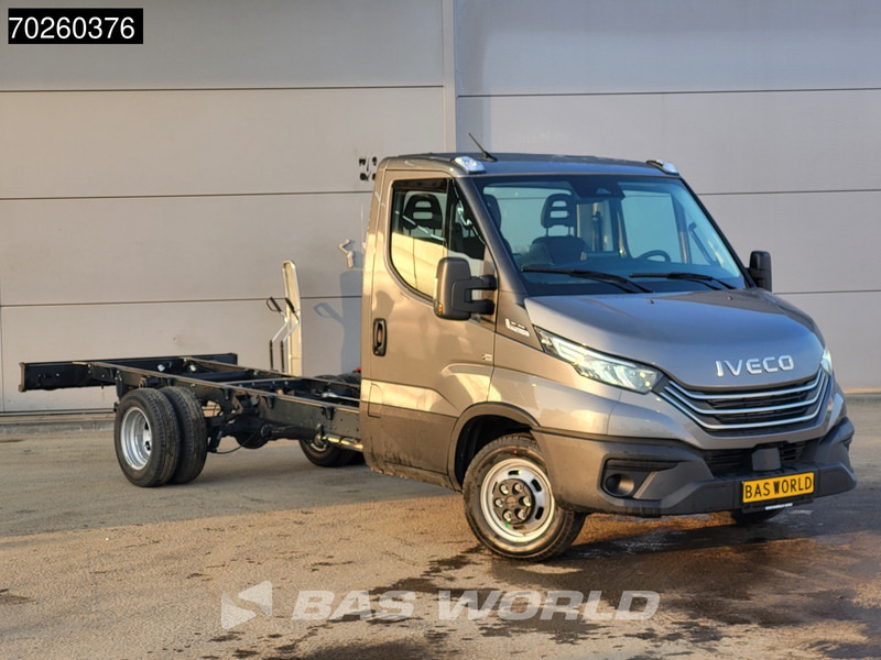 Iveco Daily 35C21 Automaat 410wb Dubbellucht 2025model Chassis Cabine ACC Fahrgestell Airco - Furgoneta: foto 3 Iveco Daily 35C21 Automaat 410wb Dubbellucht 2025model Chassis Cabine ACC Fahrgestell Airco - Furgoneta: foto 3