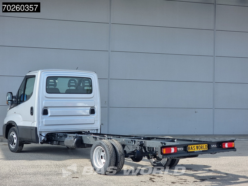 Iveco Daily 35C21 Automaat 410wb Dubbellucht 2025model Chassis Cabine ACC Fahrgestell Airco - Furgoneta: foto 2 Iveco Daily 35C21 Automaat 410wb Dubbellucht 2025model Chassis Cabine ACC Fahrgestell Airco - Furgoneta: foto 2