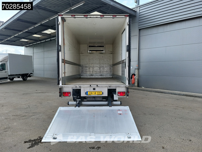 Iveco Daily 40C15 BE Combi Koelwagen Veldhuizen 2100kg Laadvermogen Laadklep Zijdeur Cruise Camera Euro5 Koel Koeler Kühl Kühler Kühlwagen K - Furgoneta: foto 3 Iveco Daily 40C15 BE Combi Koelwagen Veldhuizen 2100kg Laadvermogen Laadklep Zijdeur Cruise Camera Euro5 Koel Koeler Kühl Kühler Kühlwagen K - Furgoneta: foto 3