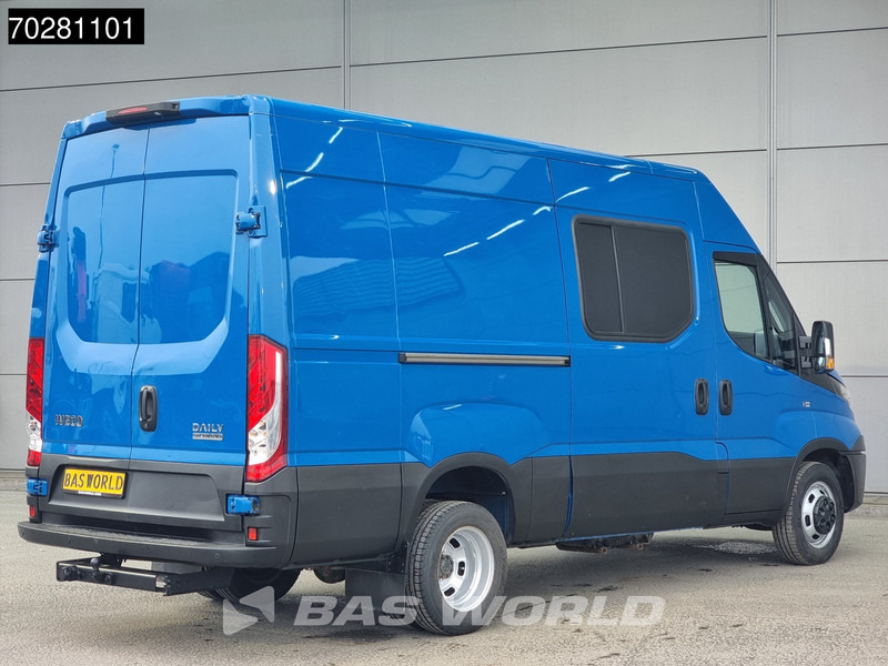 Iveco Daily 35C18 3.0L Automaat Dubbellucht 3,5t Trekhaak Navi Airco Cruise Camera Parkeersensoren L2 11m3 Airco Trekhaak Cruise control - Furgón: foto 5 Iveco Daily 35C18 3.0L Automaat Dubbellucht 3,5t Trekhaak Navi Airco Cruise Camera Parkeersensoren L2 11m3 Airco Trekhaak Cruise control - Furgón: foto 5