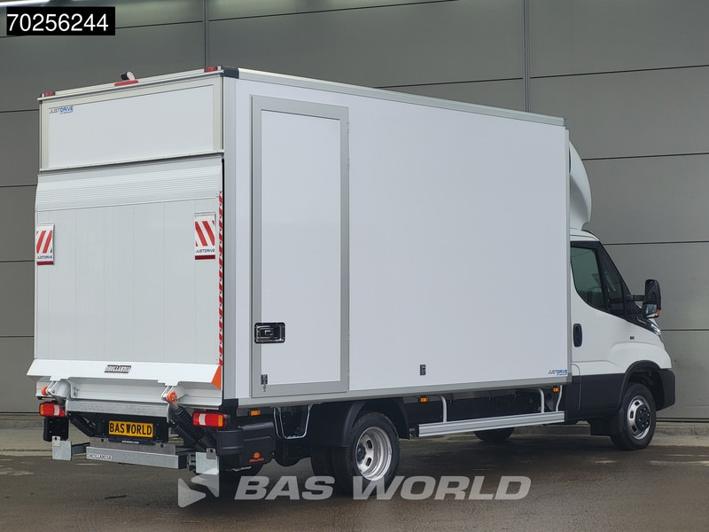 Iveco Daily 35C18 3.0L Automaat Laadklep Zijdeur Dubbellucht Bakwagen 180PK LED Airco Cruise Camera Lat om Lat D'Hollandia Bakwagen Meubelba - Furgoneta caja cerrada: foto 5 Iveco Daily 35C18 3.0L Automaat Laadklep Zijdeur Dubbellucht Bakwagen 180PK LED Airco Cruise Camera Lat om Lat D'Hollandia Bakwagen Meubelba - Furgoneta caja cerrada: foto 5