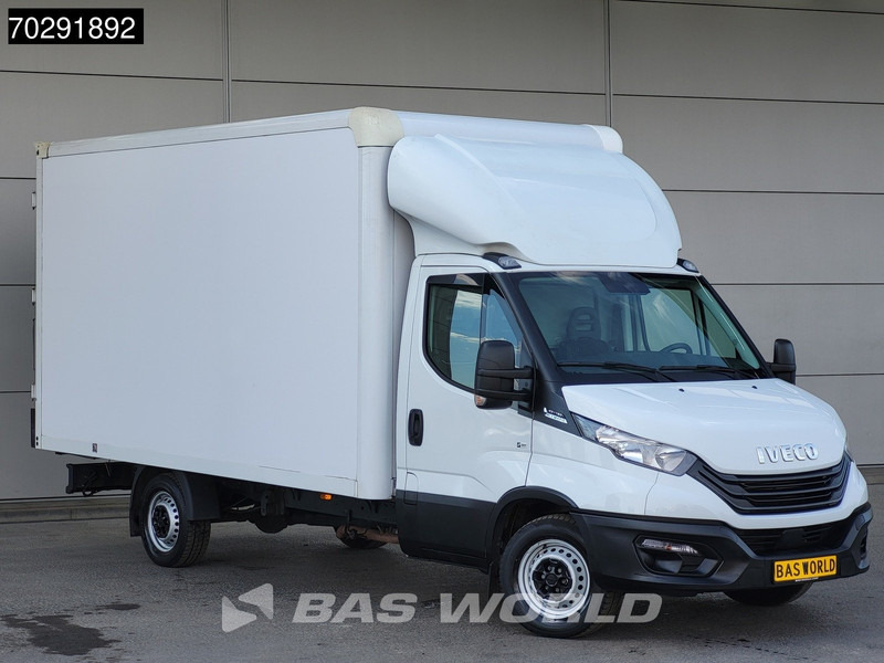 Iveco Daily 35S16 Automaat Bakwagen Achterdeuren 160PK Airco Camera Euro6 Meubelbak Koffer 21m3 Airco - Furgoneta caja cerrada: foto 5 Iveco Daily 35S16 Automaat Bakwagen Achterdeuren 160PK Airco Camera Euro6 Meubelbak Koffer 21m3 Airco - Furgoneta caja cerrada: foto 5