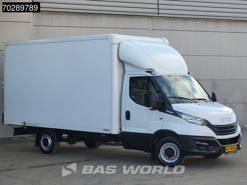 Iveco Daily 35S16 Automaat Bakwagen Achterdeuren 160PK Airco Camera Euro6 Meubelbak Koffer 21m3 Airco - Furgoneta caja cerrada: foto 5 Iveco Daily 35S16 Automaat Bakwagen Achterdeuren 160PK Airco Camera Euro6 Meubelbak Koffer 21m3 Airco - Furgoneta caja cerrada: foto 5