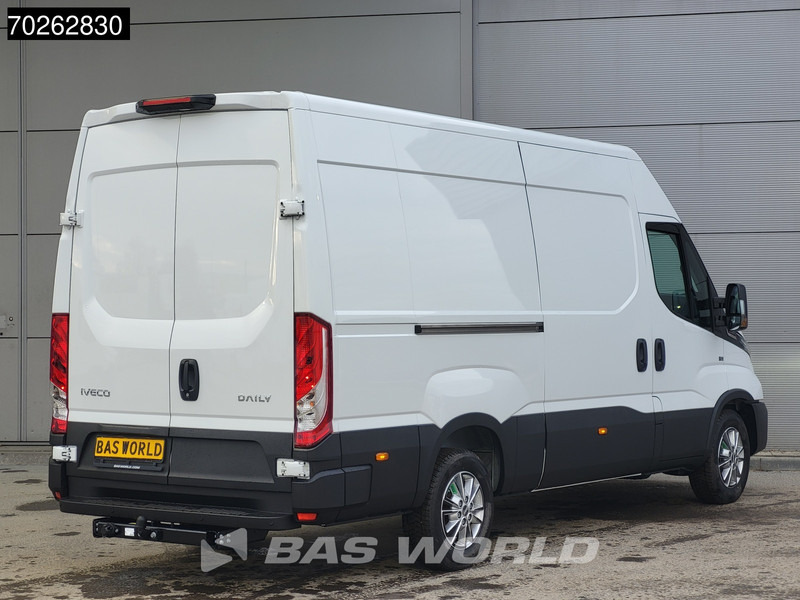 Iveco Daily 35S21 210PK 3.0L Automaat 2025 model L2H2 Trekhaak Tacho ACC LED CarPlay Velgen Camera 12m3 Airco Trekhaak - Furgón: foto 2 Iveco Daily 35S21 210PK 3.0L Automaat 2025 model L2H2 Trekhaak Tacho ACC LED CarPlay Velgen Camera 12m3 Airco Trekhaak - Furgón: foto 2