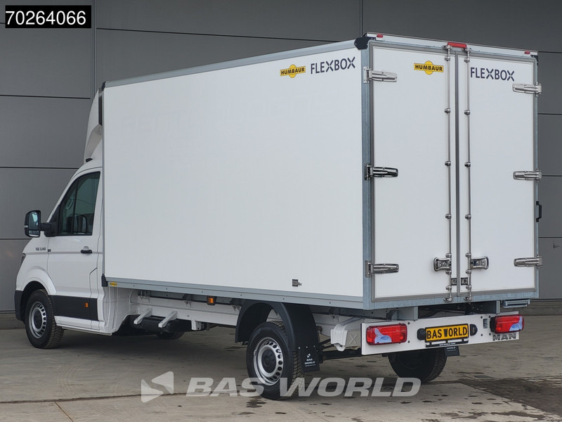 MAN TGE 3.140 Bakwagen met achterdeuren Nieuw!! Airco Meubelbak Koffer 17m3 Airco - Furgoneta caja cerrada: foto 2 MAN TGE 3.140 Bakwagen met achterdeuren Nieuw!! Airco Meubelbak Koffer 17m3 Airco - Furgoneta caja cerrada: foto 2